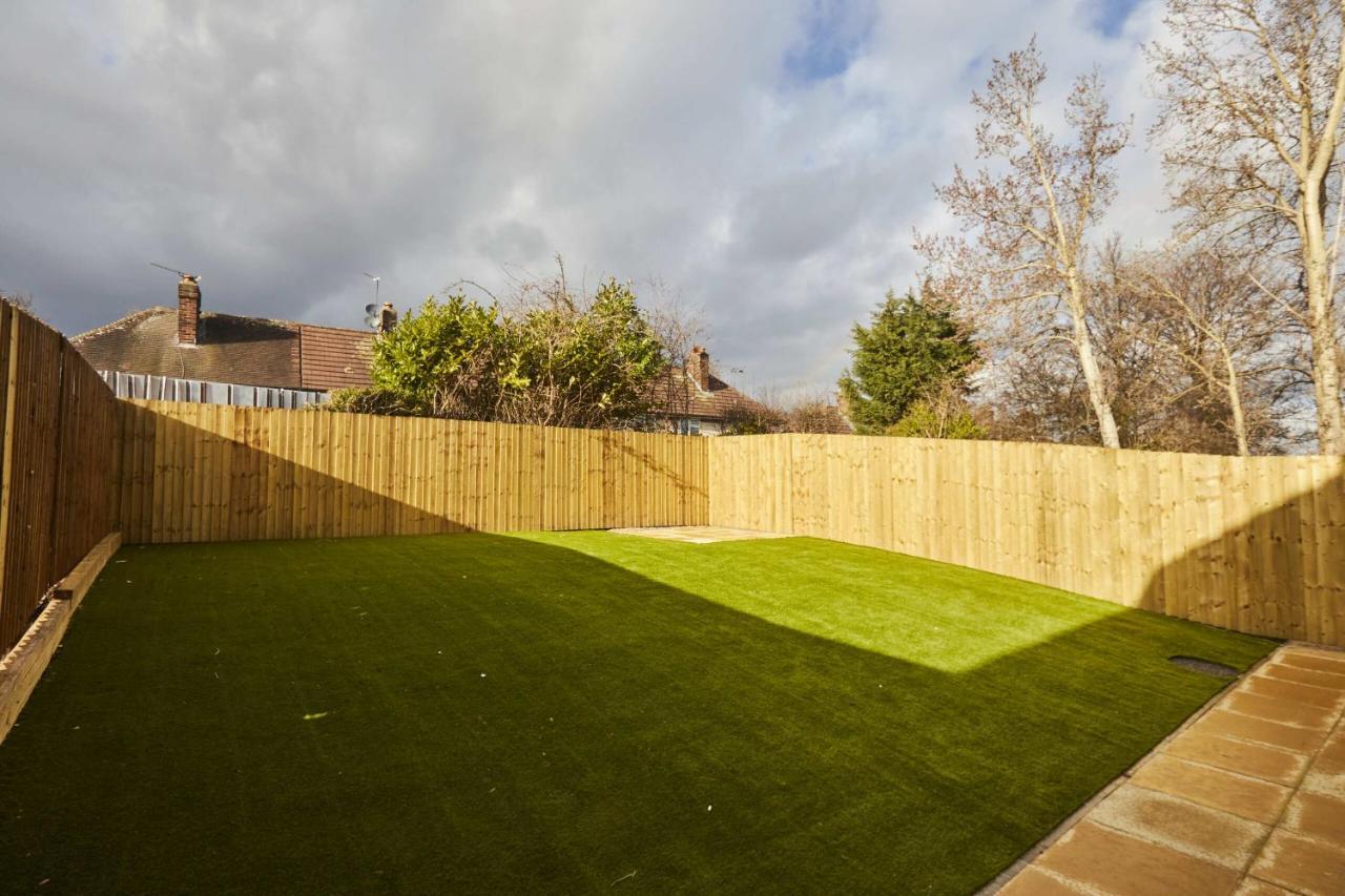 Homebird Property - Ash Tree House Leeds  Eksteriør bilde