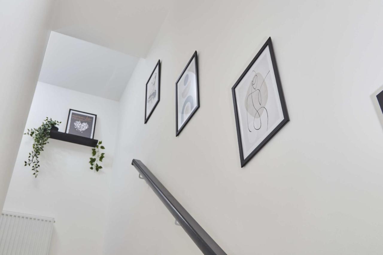 Homebird Property - Ash Tree House Leeds  Eksteriør bilde